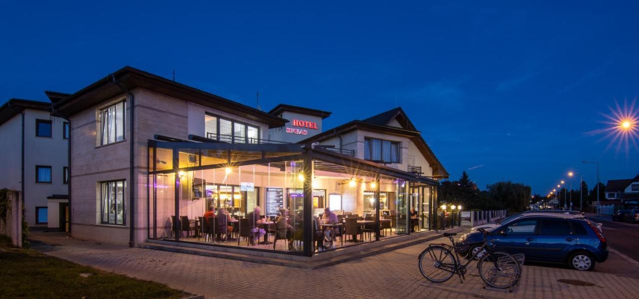 Hotel Simbad & Bar Superior 3*